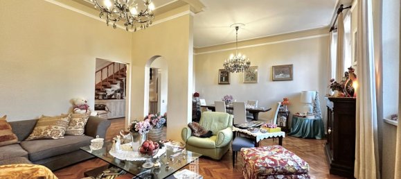 Apartamento de 7 habitaciónes en Florence, Italy No. 200194 5