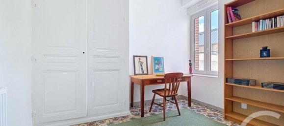 6 bedrooms House in Sissonne, France No. 304209 7