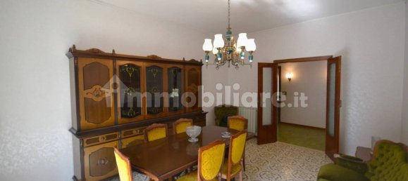 3 bedrooms Apartment in Tivoli, Italy No. 112512 2