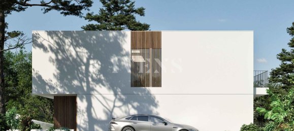 3 bedrooms House in Cascais, Portugal No. 163513 2