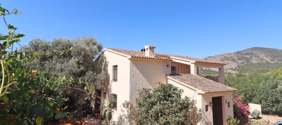 4 bedrooms House in Finestrat, Spain No. 2635 8