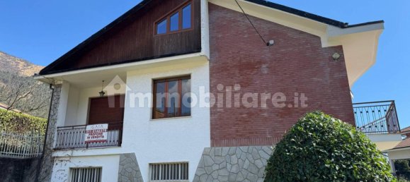 Villa T6 em Val della Torre, Italy N.º 324083 2