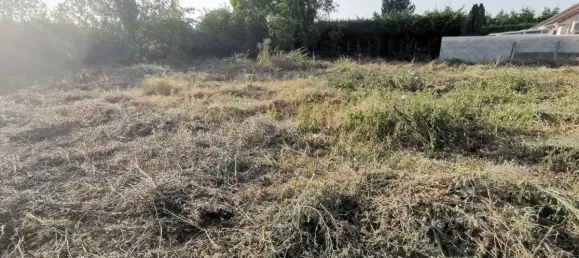 637m² Land in La Foret-le-Roi, France No. 176968 5