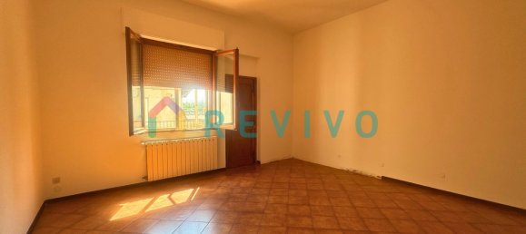 4 bedrooms Apartment in Signa, Italy No. 344860 16