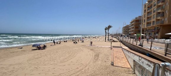 Casa T4 em Guardamar del Segura, Spain N.º 28917 43