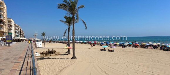 Casa T4 em Guardamar del Segura, Spain N.º 28917 42