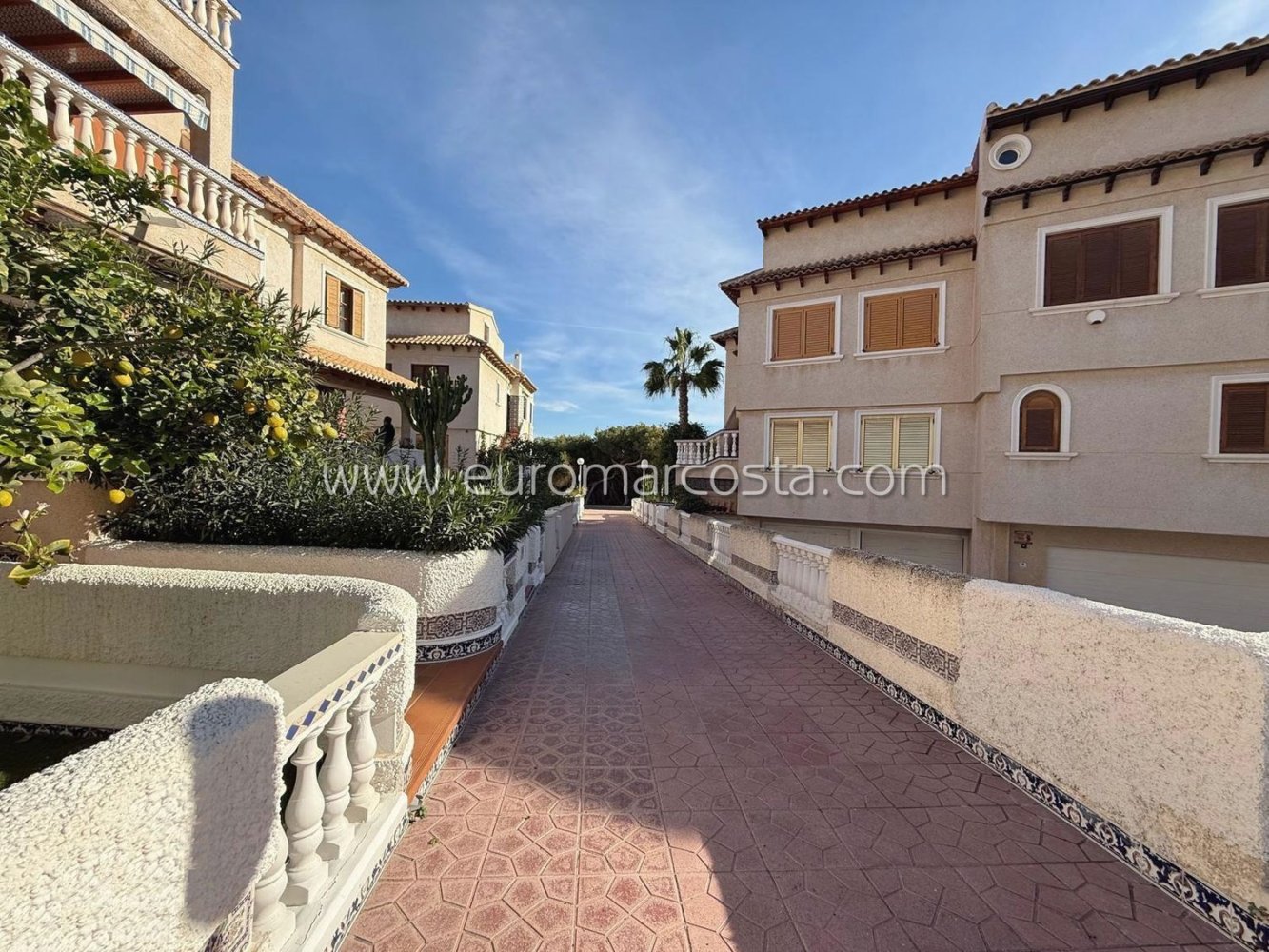 Casa T4 em Guardamar del Segura, Spain N.º 28917