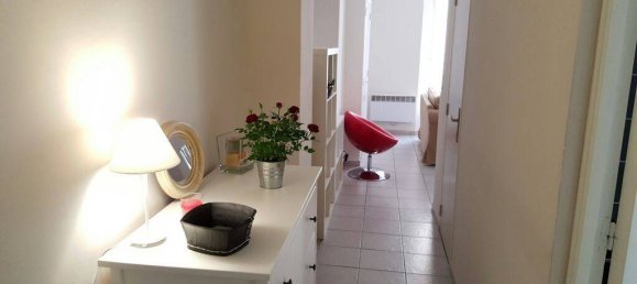 1 bedroom Apartment in Toulon, France No. 326992 3
