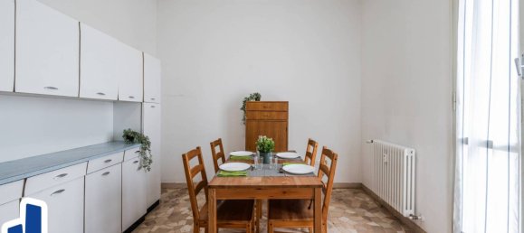 2 bedrooms Apartment in Bologna, Italy No. 286421 3