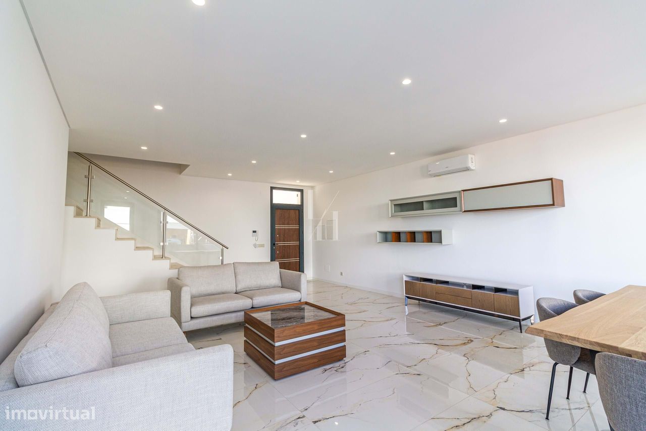 4 bedrooms House in Albufeira, Portugal No. 154502