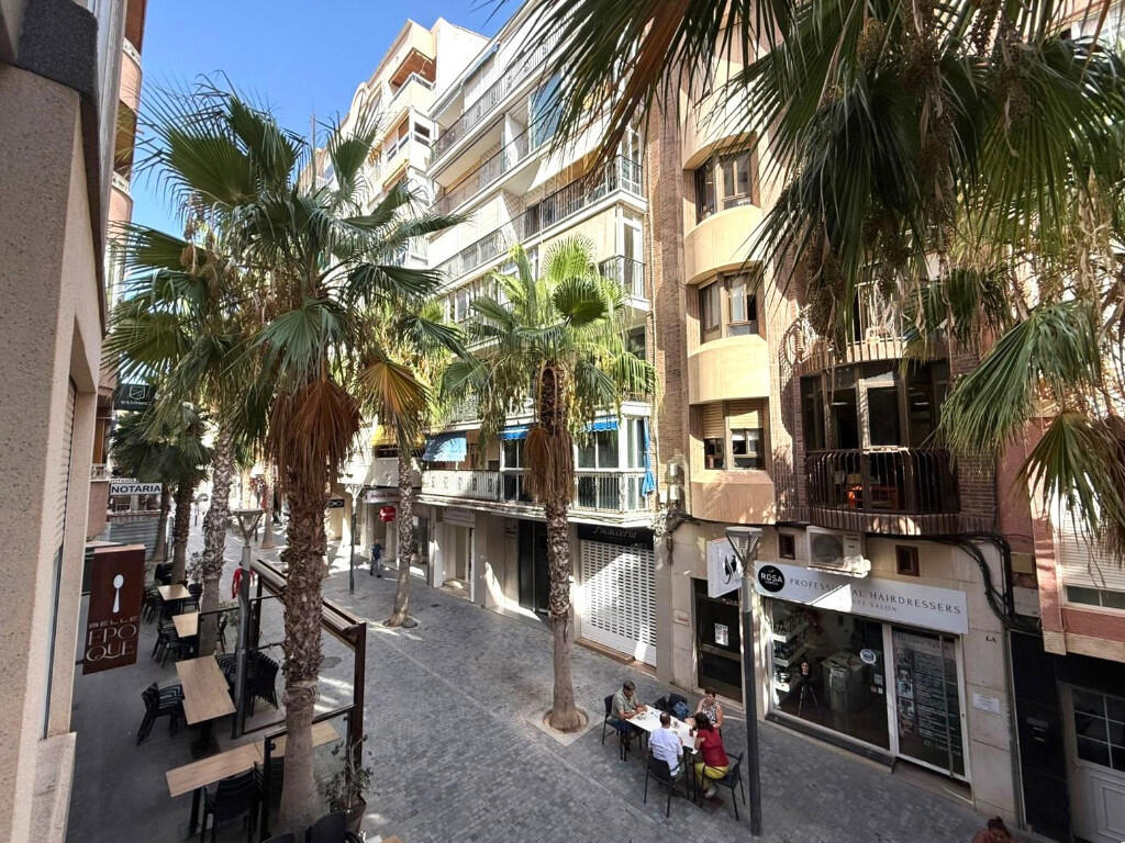 3 Schlafzimmer Wohnung in Torrevieja, Spain, Nr. 225657