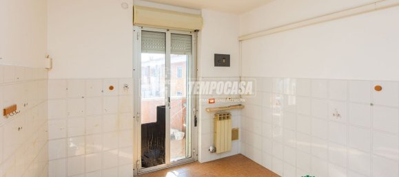 3-Zimmer Wohnung in Momo, Italy, Nr. 268983 10