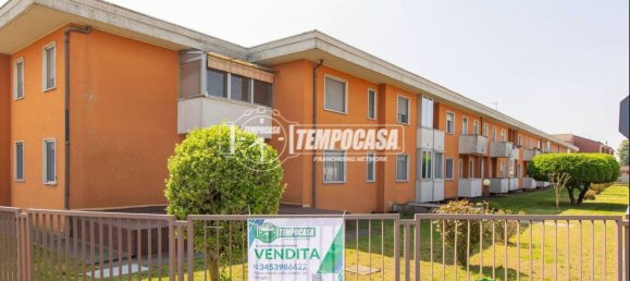 3-Zimmer Wohnung in Momo, Italy, Nr. 268983 2