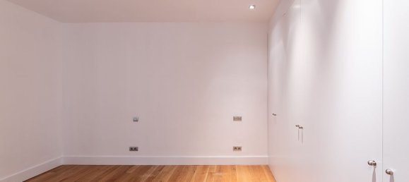 Квартира с 4 спальнями в Мадрид, Испания № 81805 17