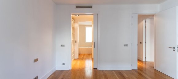 Квартира с 4 спальнями в Мадрид, Испания № 81805 10