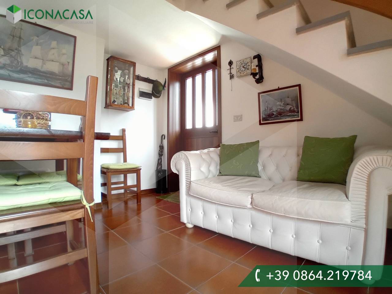 2غرفة شقة في Castel di Sangro, Italy رقم 24004