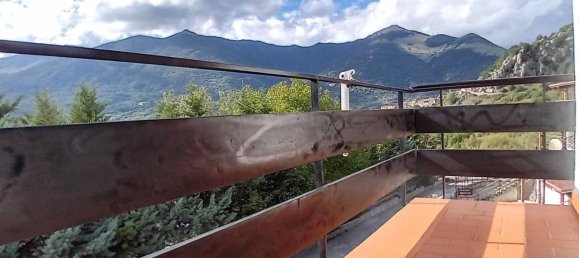 2غرفة شقة في Castel di Sangro, Italy رقم 24004 13