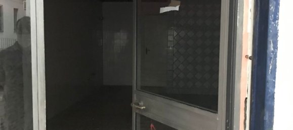 31m² Commercial property in Giffoni Valle Piana, Italy No. 251053 7