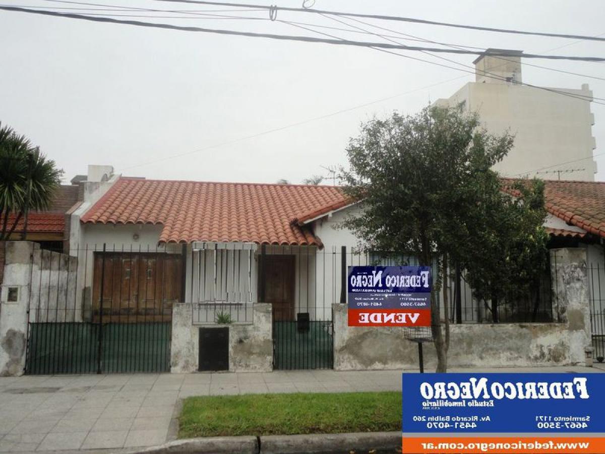 2 bedrooms House in San Miguel, Argentina No. 55303