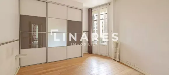 1 bedroom Apartment in Marseille, France No. 280043 9