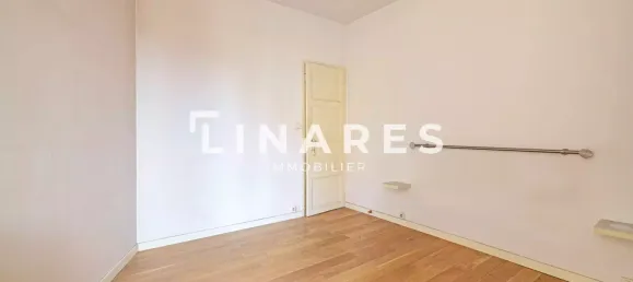 1 bedroom Apartment in Marseille, France No. 280043 10