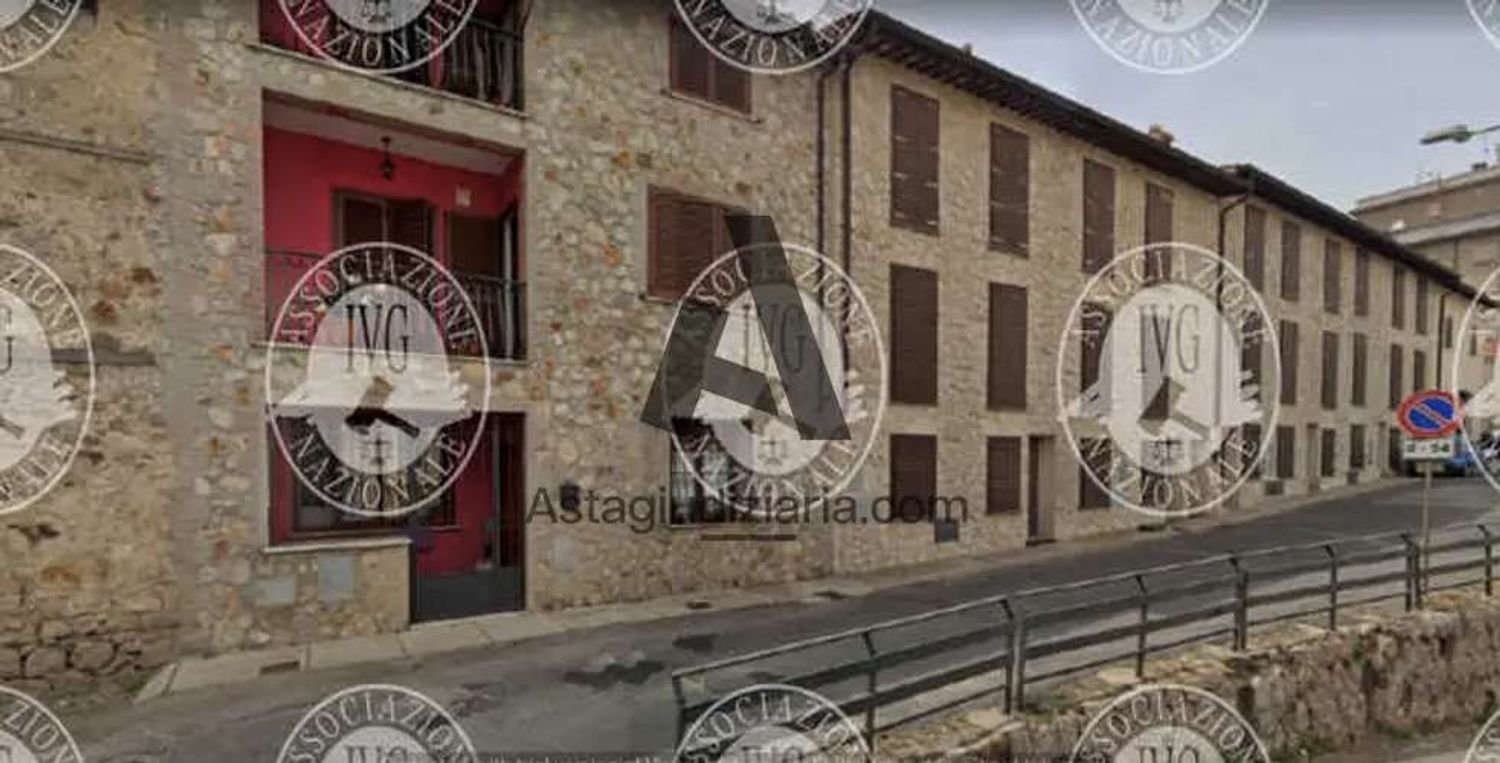 2-Zimmer Wohnung in Tolfa, Italy, Nr. 29348