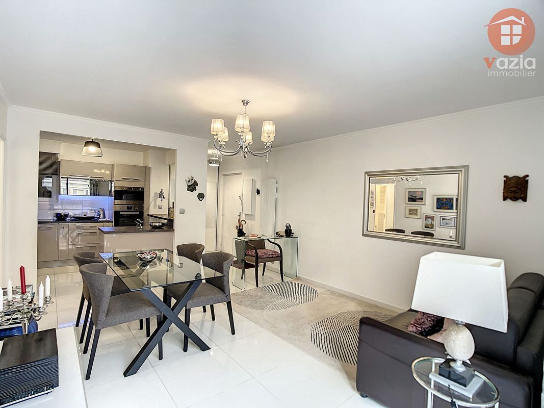 1 غرف نوم شقة في Puteaux, France رقم 184733