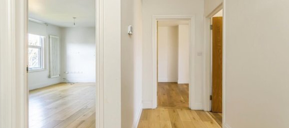 4 bedrooms Maisonette in Croydon, United Kingdom No. 7932 9