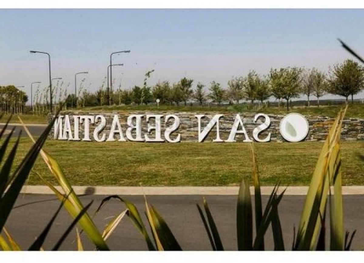 Земельный участок в Эскобар, Аргентина № 111019