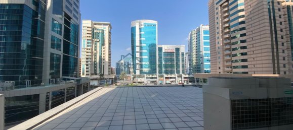 Büro in Deira, UAE 5811m², Nr. 9599 18
