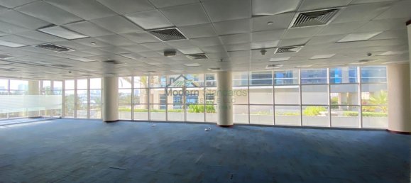 Büro in Deira, UAE 5811m², Nr. 9599 7