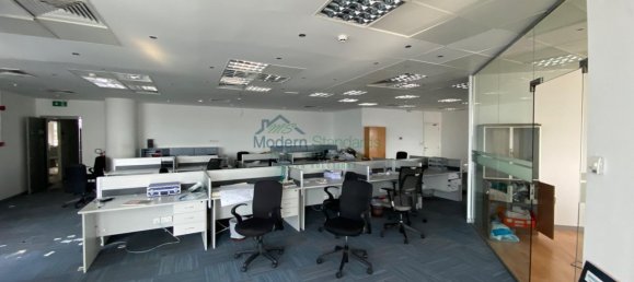 Büro in Deira, UAE 5811m², Nr. 9599 16