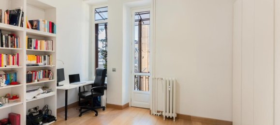 3 bedrooms Apartment in Turin, Italy No. 81144 7