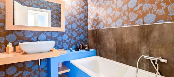 3 bedrooms Apartment in Turin, Italy No. 81144 9