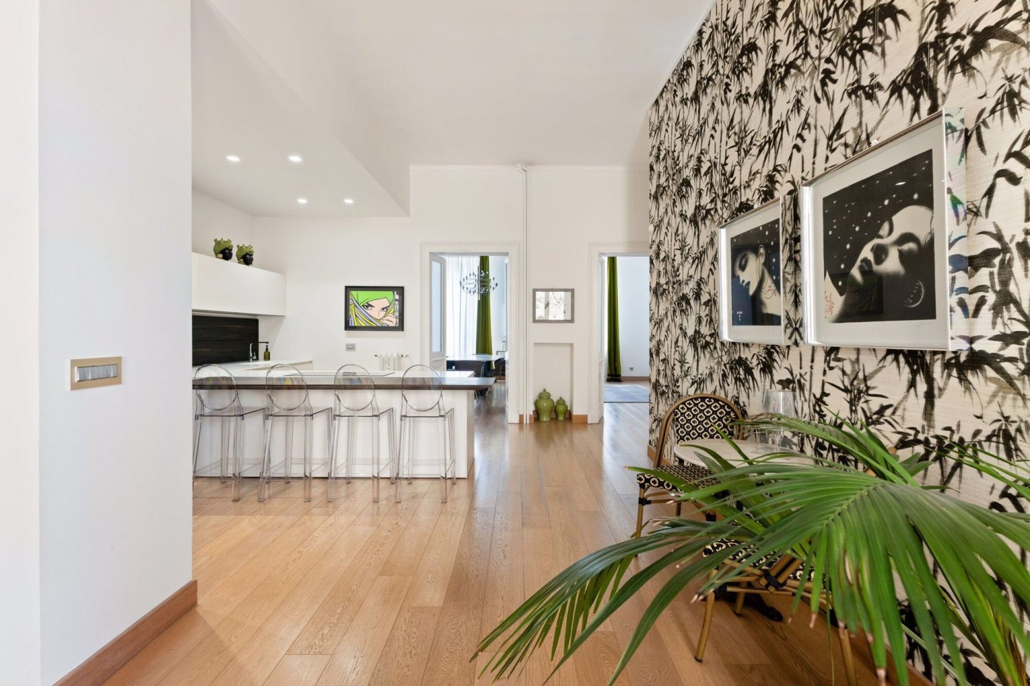 3 bedrooms Apartment in Turin, Italy No. 81144