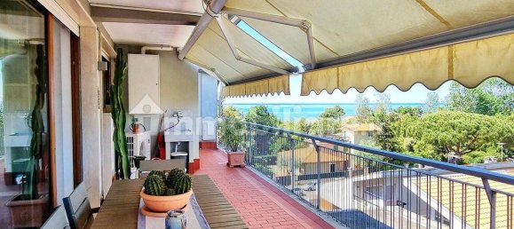 Penthouse T2 em Massa, Italy N.º 310458 16