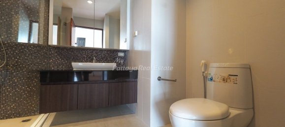 2 bedrooms Condo in Pattaya, Thailand No. 22228 11