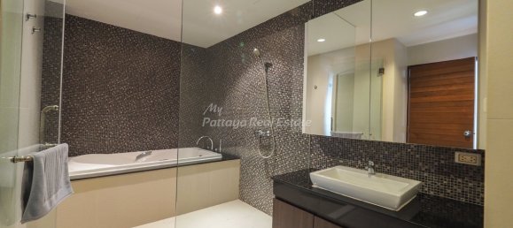 2 bedrooms Condo in Pattaya, Thailand No. 22228 12