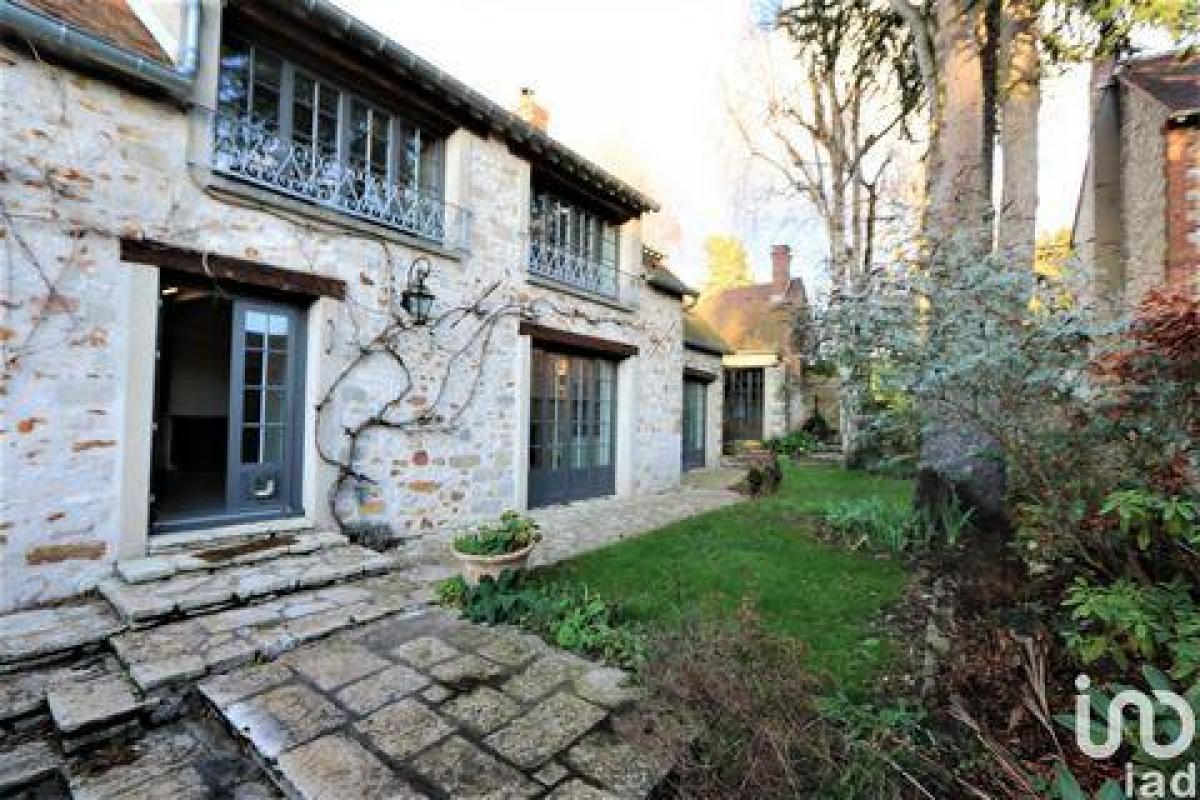 Дом с 3 спальнями в Фонтенбло, Франция № 25945