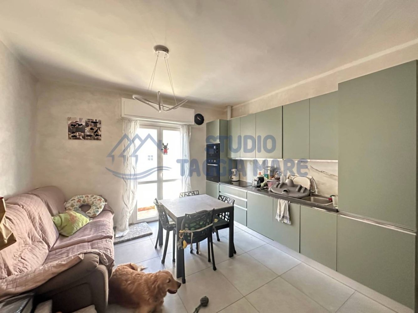 Квартира с 1 спальней в Таджа, Италия № 319240