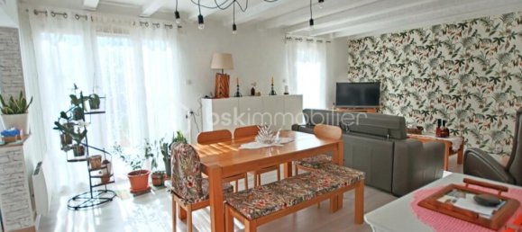 2 Schlafzimmer Doppelhaus in Combs-la-Ville, France, Nr. 324157 3