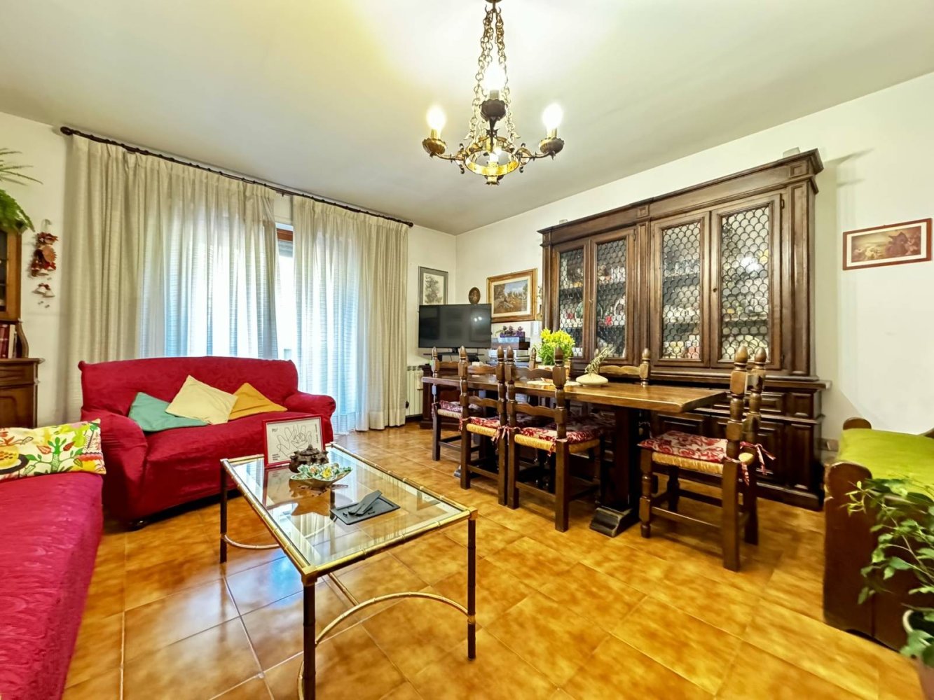 Apartamento de 3 dormitorios en Rome, Italy No. 26879