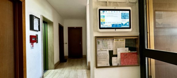 Apartamento de 3 dormitorios en Rome, Italy No. 26879 17