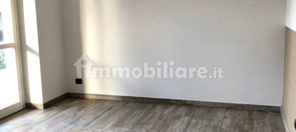Apartamento de 2 dormitorios en Chieri, Italy No. 148617 18