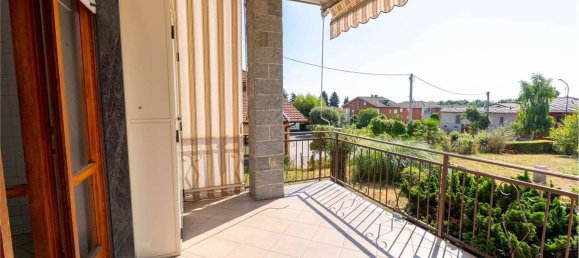 4 rooms Apartment in Bagnolo Piemonte, Italy No. 277854 28