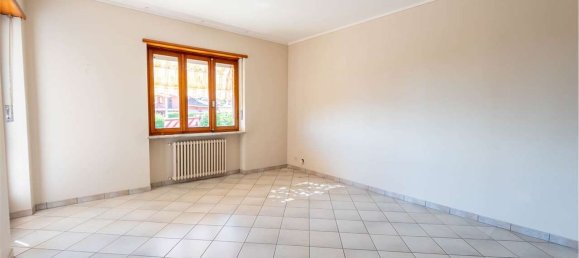 4 rooms Apartment in Bagnolo Piemonte, Italy No. 277854 10