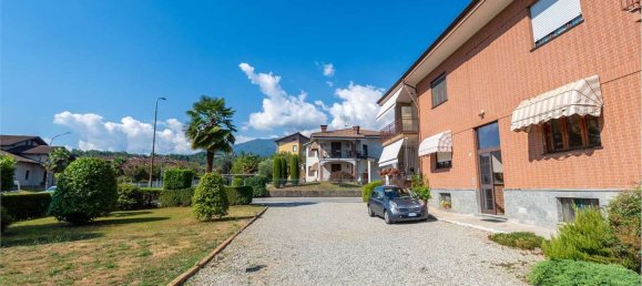 4 rooms Apartment in Bagnolo Piemonte, Italy No. 277854 47