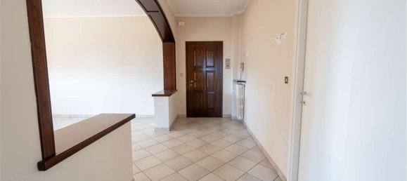 4 rooms Apartment in Bagnolo Piemonte, Italy No. 277854 7