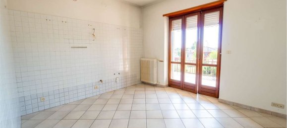 4 rooms Apartment in Bagnolo Piemonte, Italy No. 277854 11