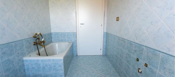 4 rooms Apartment in Bagnolo Piemonte, Italy No. 277854 27